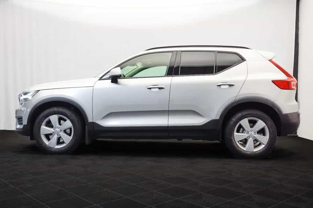 Volvo XC40 D4 Geartronic AWD RFKMRA+KEYLESS+TEMPOMAT 07/2018-photo-3