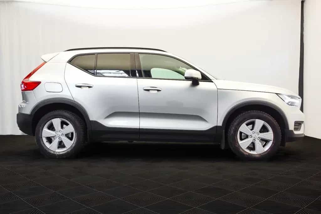 Volvo XC40 D4 Geartronic AWD RFKMRA+KEYLESS+TEMPOMAT 07/2018-photo-4