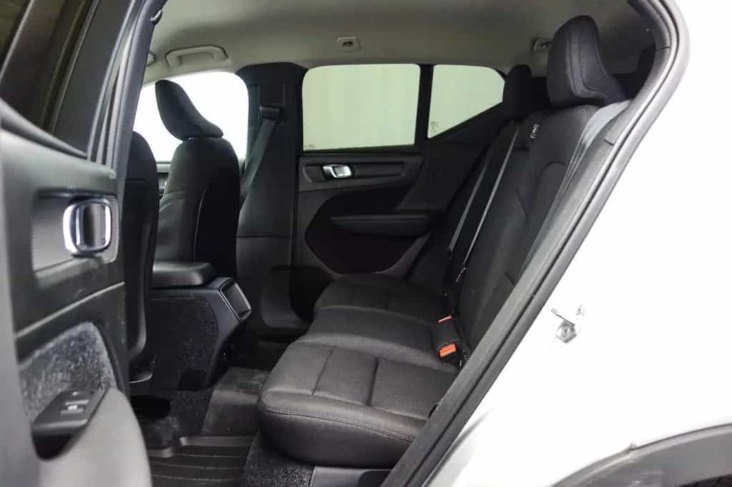 Volvo XC40 D4 Geartronic AWD RFKMRA+KEYLESS+TEMPOMAT 07/2018-photo-9