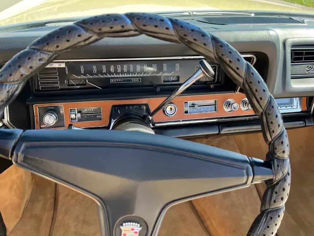 Cadillac Deville 03/1968-photo-11
