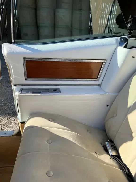 Cadillac Deville 03/1968-photo-8