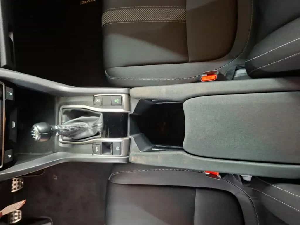Honda Civic Elegance 1.0 °Navi°RFK°PDC°SHZ°ACC° 08/2021-photo-15