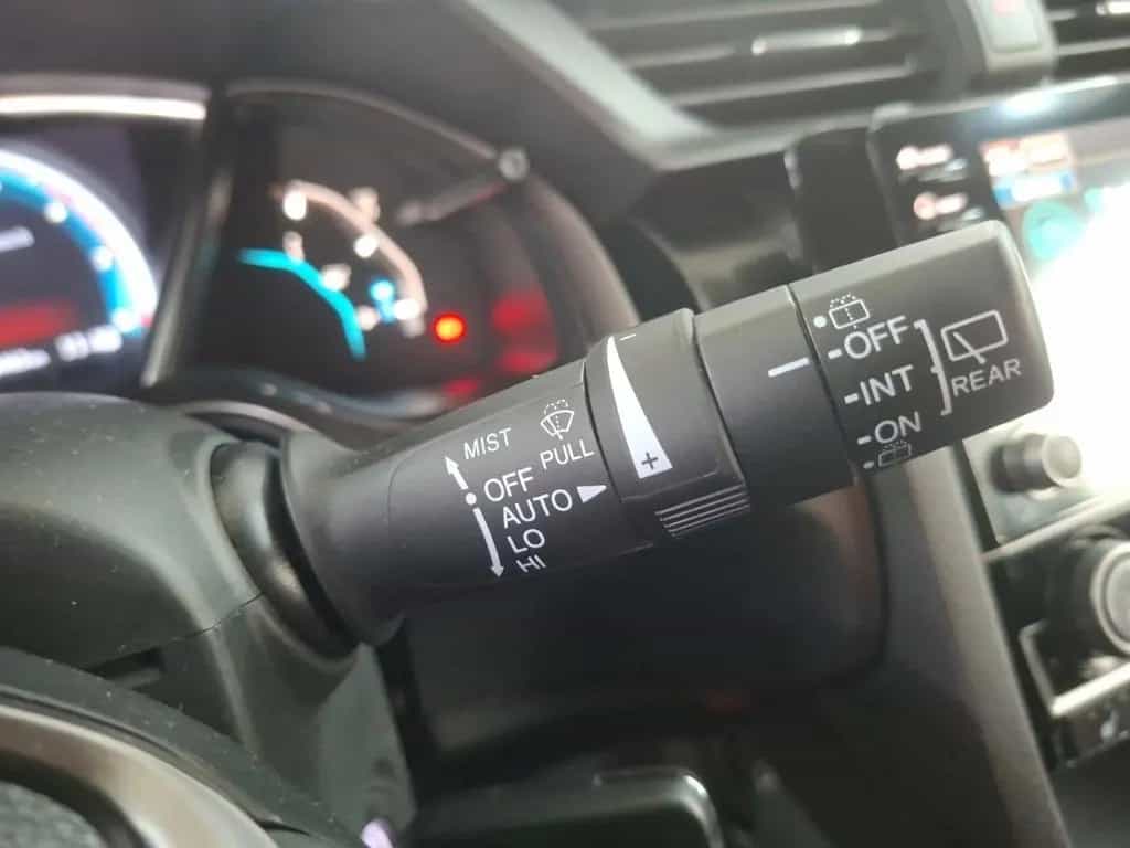 Honda Civic Elegance 1.0 °Navi°RFK°PDC°SHZ°ACC° 08/2021-photo-18