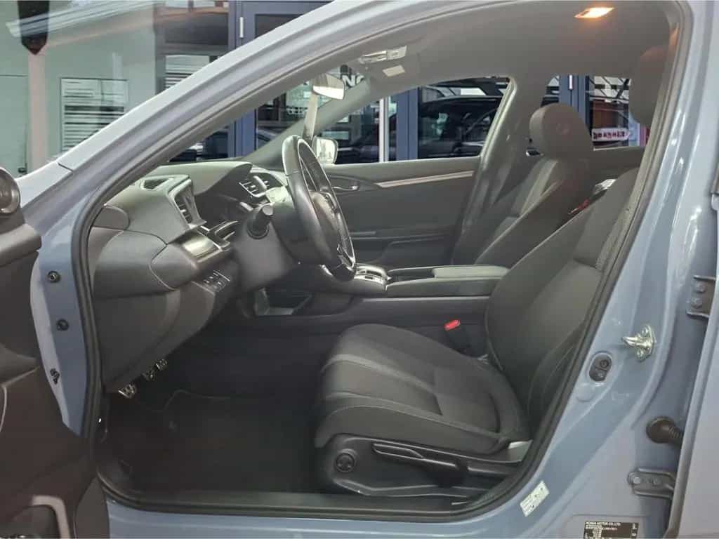 Honda Civic Elegance 1.0 °Navi°RFK°PDC°SHZ°ACC° 08/2021-photo-6