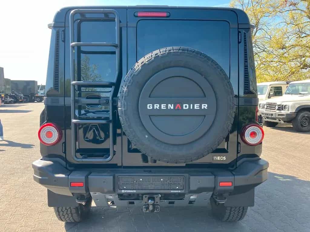 INEOS Grenadier Station Wagon 5-Seat Fieldmaster Editi 02/2026-photo-4
