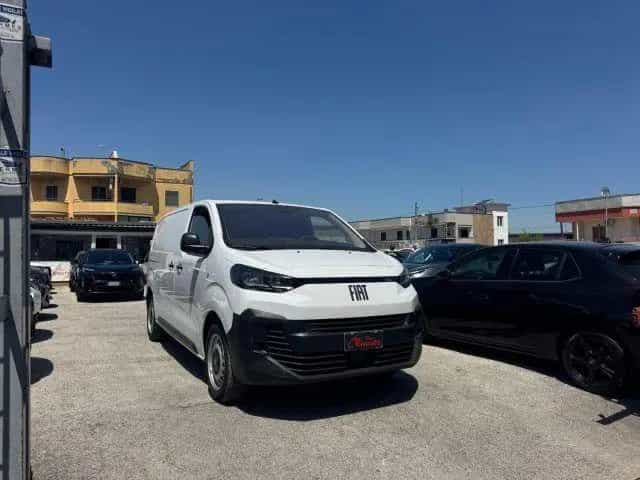 Other Fiat Scudo 1.5 BlueHDi 120 CV S&S PL-SL-TN Furgo 06/2024-photo-2