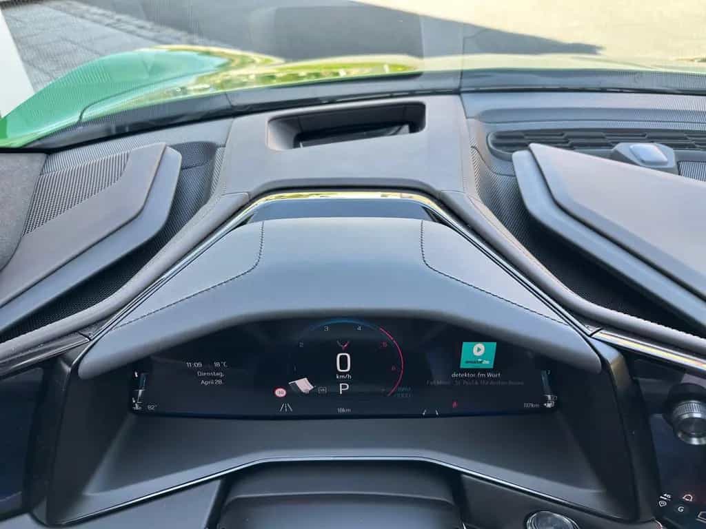 Corvette C8 Stingray Convertible 6.2L 3LT New Interior 26 null-photo-29