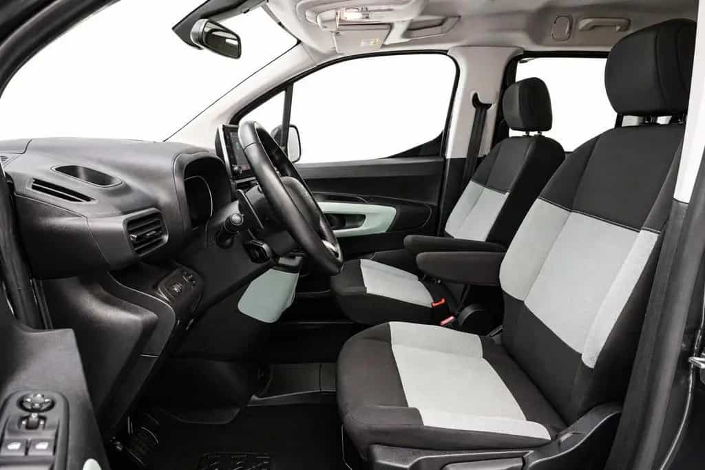 Citroën Berlingo Shine XL AUTOMATIK, KLIMAAUTOMATIK, PDC 08/2019-photo-17