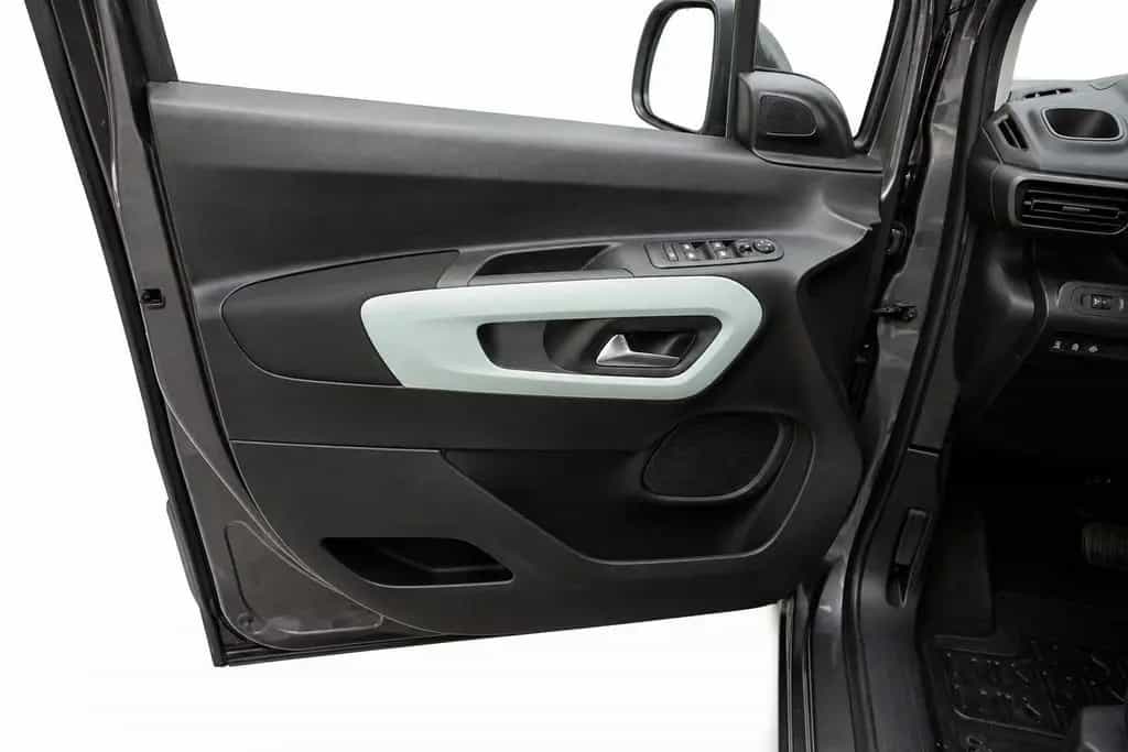 Citroën Berlingo Shine XL AUTOMATIK, KLIMAAUTOMATIK, PDC 08/2019-photo-19