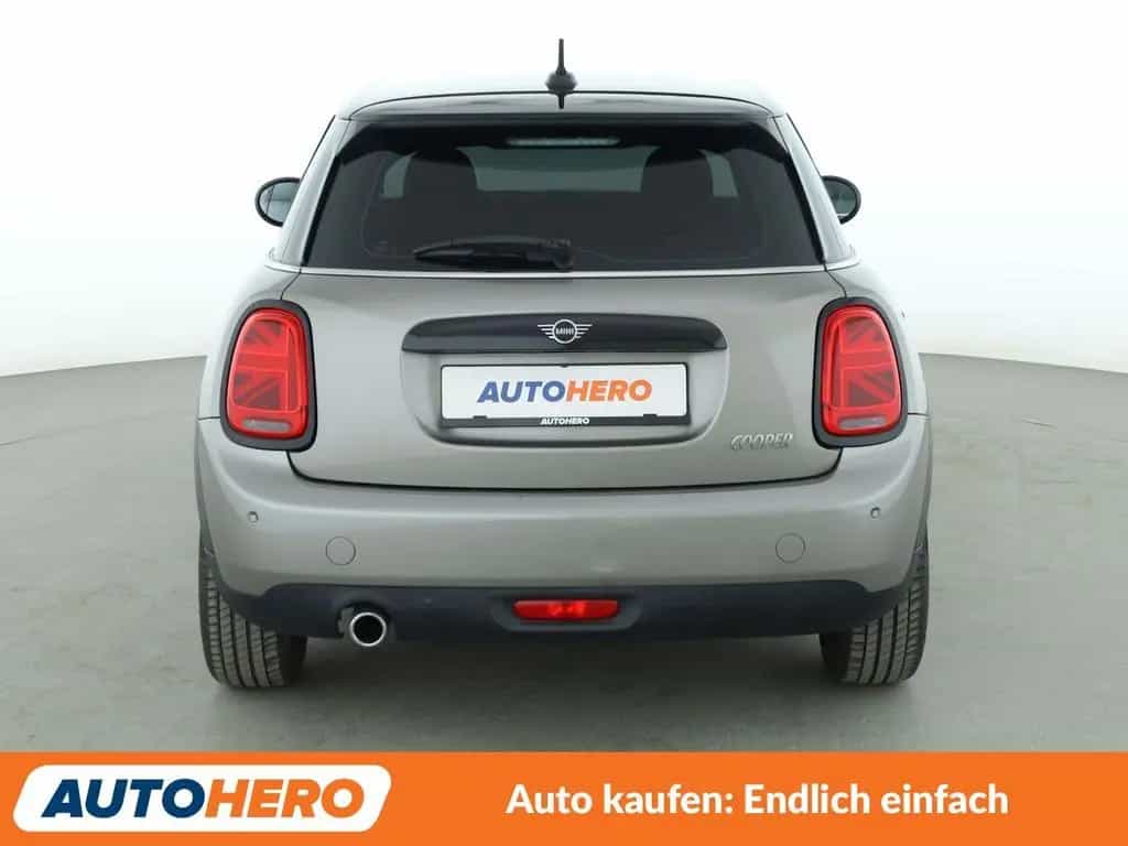 MINI Cooper Aut.*TEMPO*PDC*SHZ*LIM*ALU*KLIMA* 06/2019-photo-4