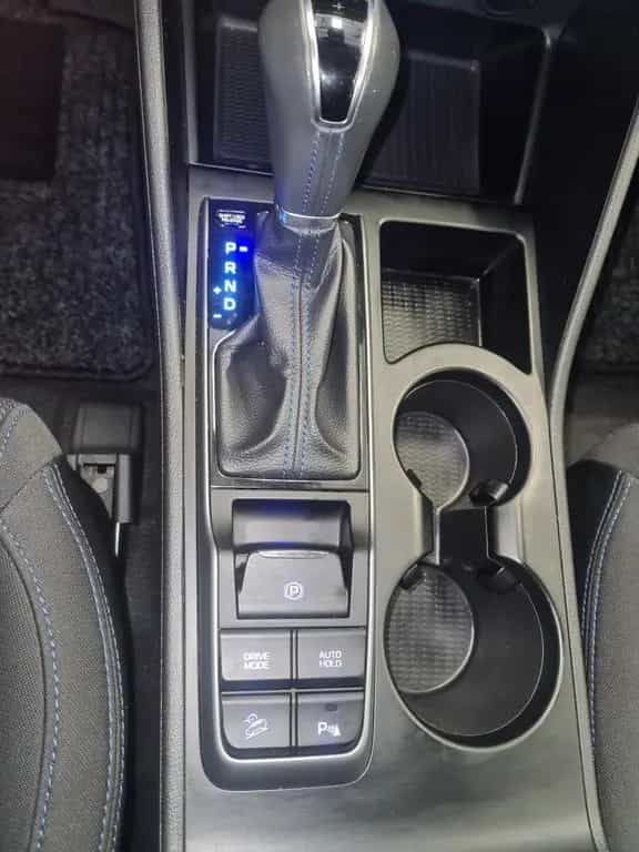 Hyundai Tucson Style 2WD / KLIMA / NAVI / GARANTIE 09/2018-photo-21