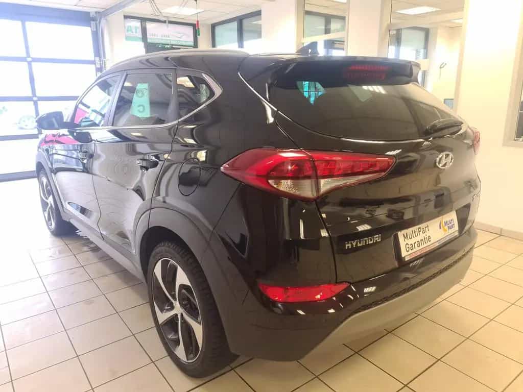 Hyundai Tucson Style 2WD / KLIMA / NAVI / GARANTIE 09/2018-photo-3