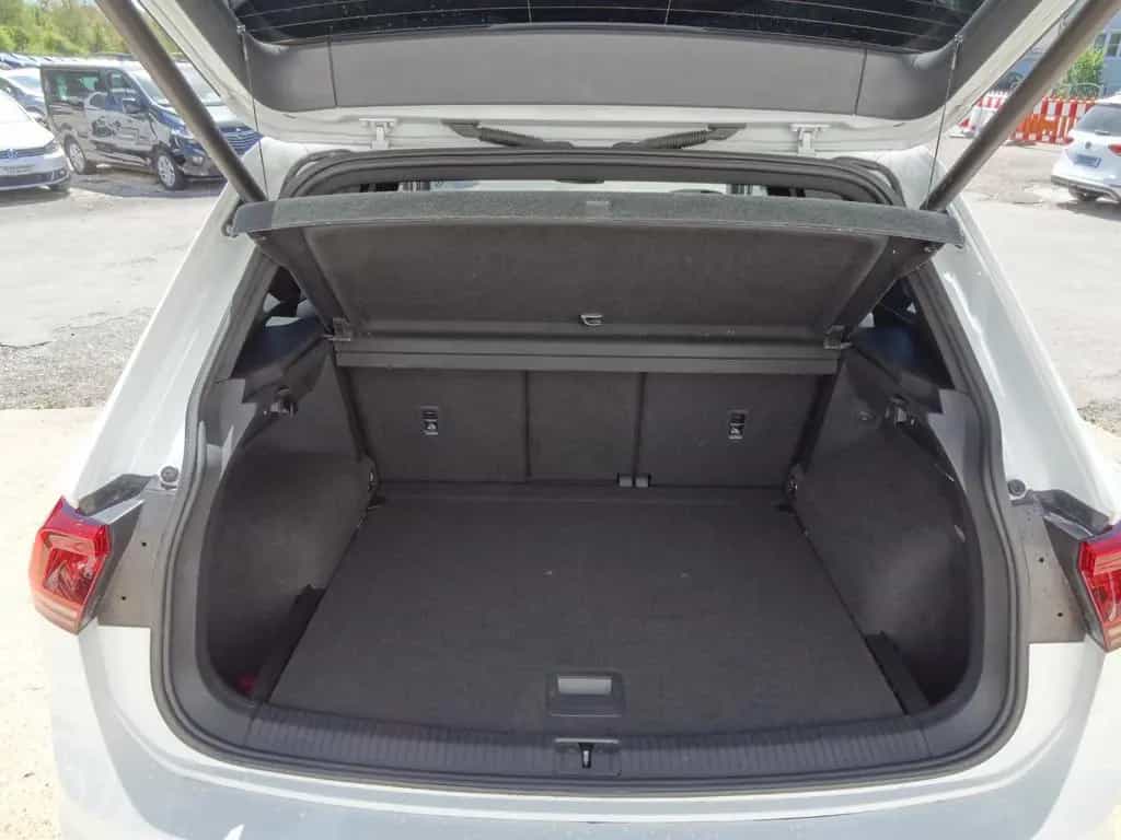 Volkswagen Tiguan 11/2019-photo-20
