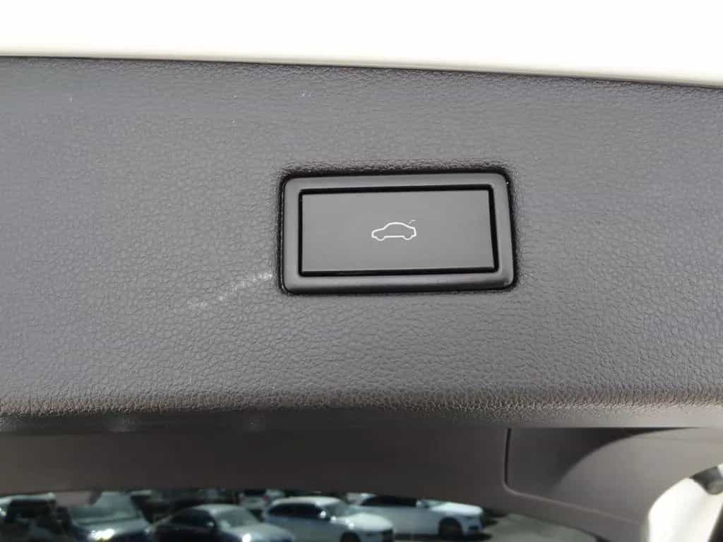Volkswagen Tiguan 11/2019-photo-21