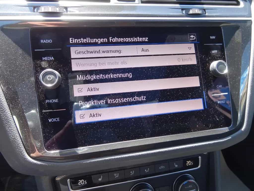 Volkswagen Tiguan 11/2019-photo-31