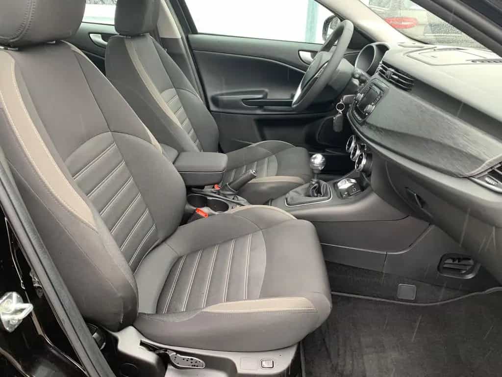 Alfa Romeo Giulietta Super 1,4 Xenon Temp Shzg 25TKM 1.Hand 08/2019-photo-24