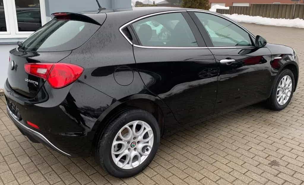 Alfa Romeo Giulietta Super 1,4 Xenon Temp Shzg 25TKM 1.Hand 08/2019-photo-5