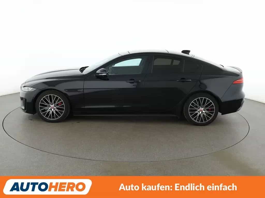 Jaguar XE 25t R-Dynamic SE Aut.*NAVI*360CAM*ACC*LED* 04/2021-photo-2