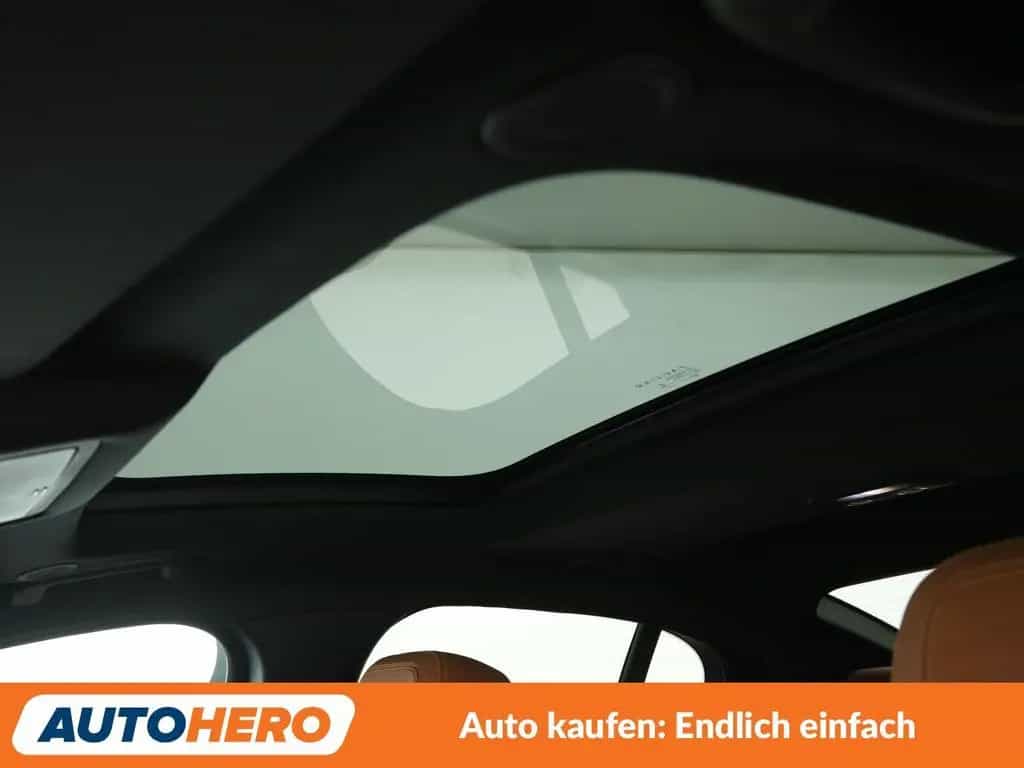 Jaguar XE 25t R-Dynamic SE Aut.*NAVI*360CAM*ACC*LED* 04/2021-photo-36