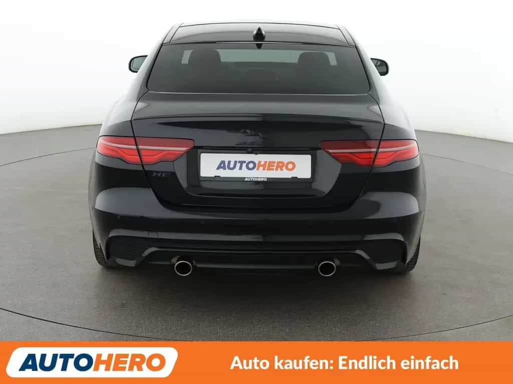 Jaguar XE 25t R-Dynamic SE Aut.*NAVI*360CAM*ACC*LED* 04/2021-photo-4