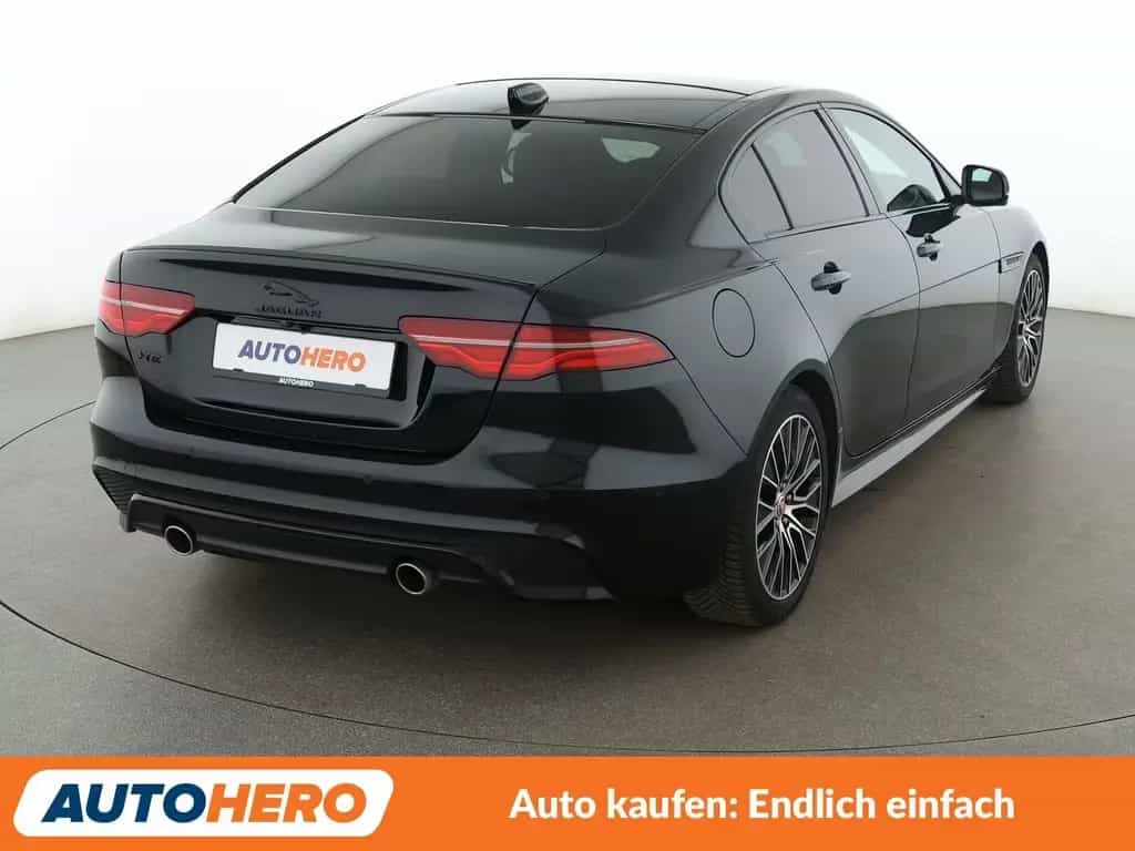 Jaguar XE 25t R-Dynamic SE Aut.*NAVI*360CAM*ACC*LED* 04/2021-photo-5