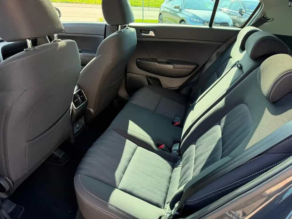 Kia Sportage 1.6 TGDI *LED*Kamera*Pano*AHK 11/2019-photo-10