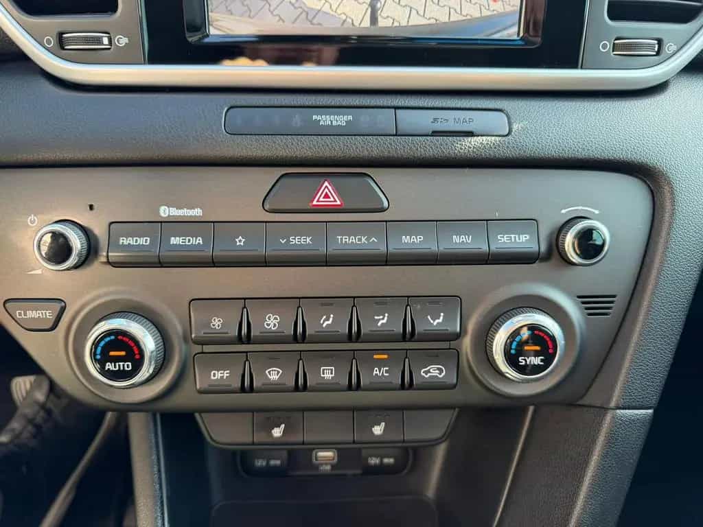 Kia Sportage 1.6 TGDI *LED*Kamera*Pano*AHK 11/2019-photo-18