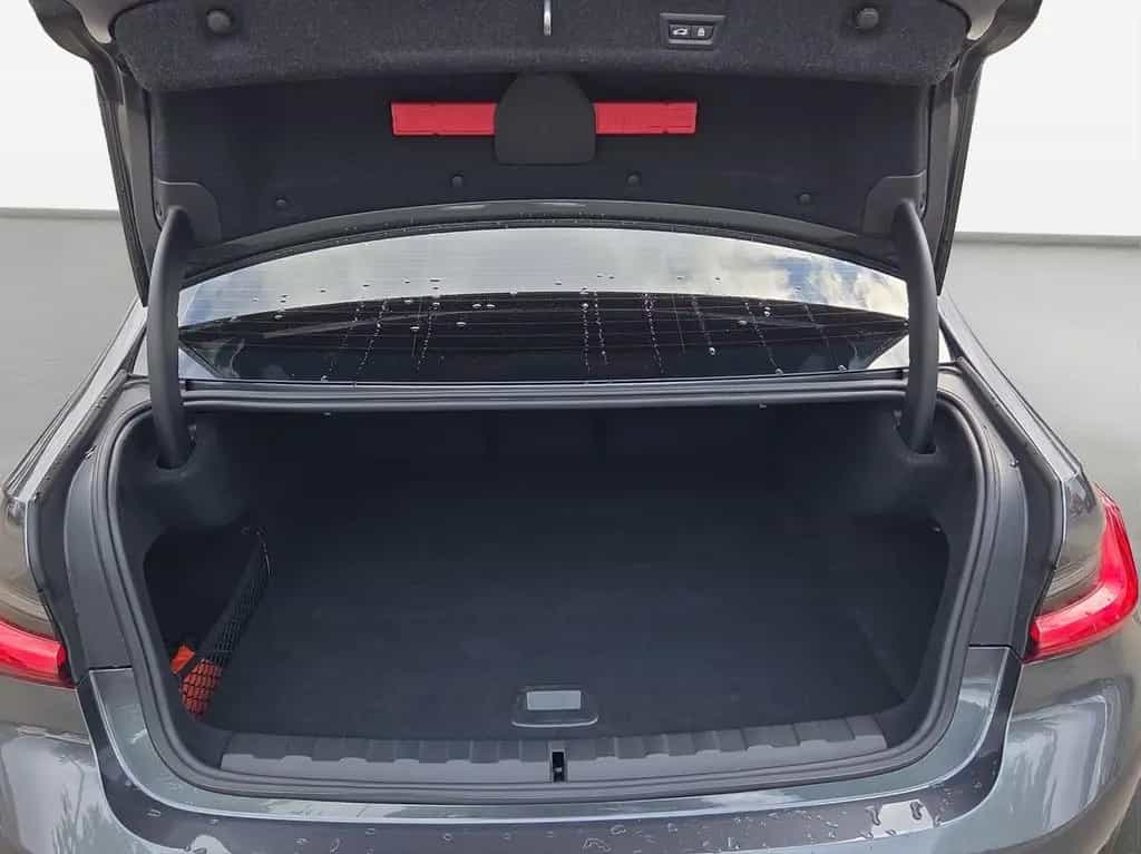 BMW 3 Series 330e Sport Line Steptronic Shadow*Navi*AHK*LED*E 02/2020-photo-10