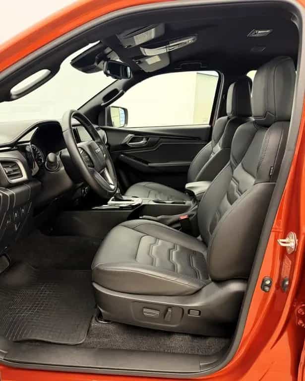 Isuzu D-Max 4x4 LSE °ASSISTENZ°LEDER°RFK°LED°AHK° 08/2024-photo-17