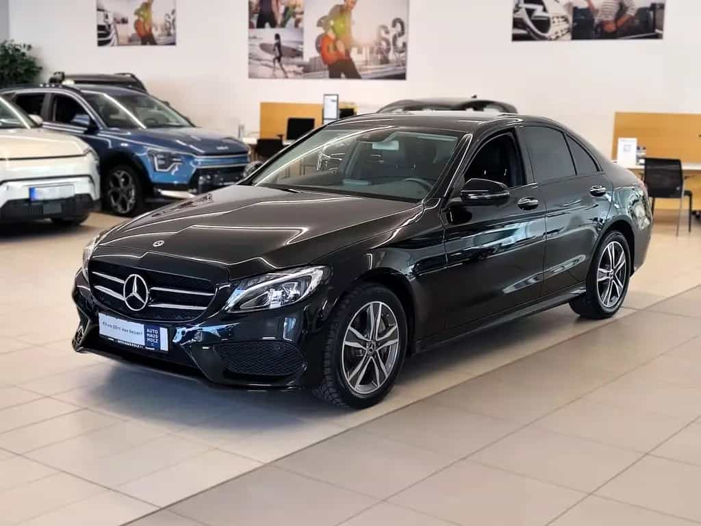 Mercedes-Benz C 250 AMG Line Limousine LED SHZ 03/2018-photo-0