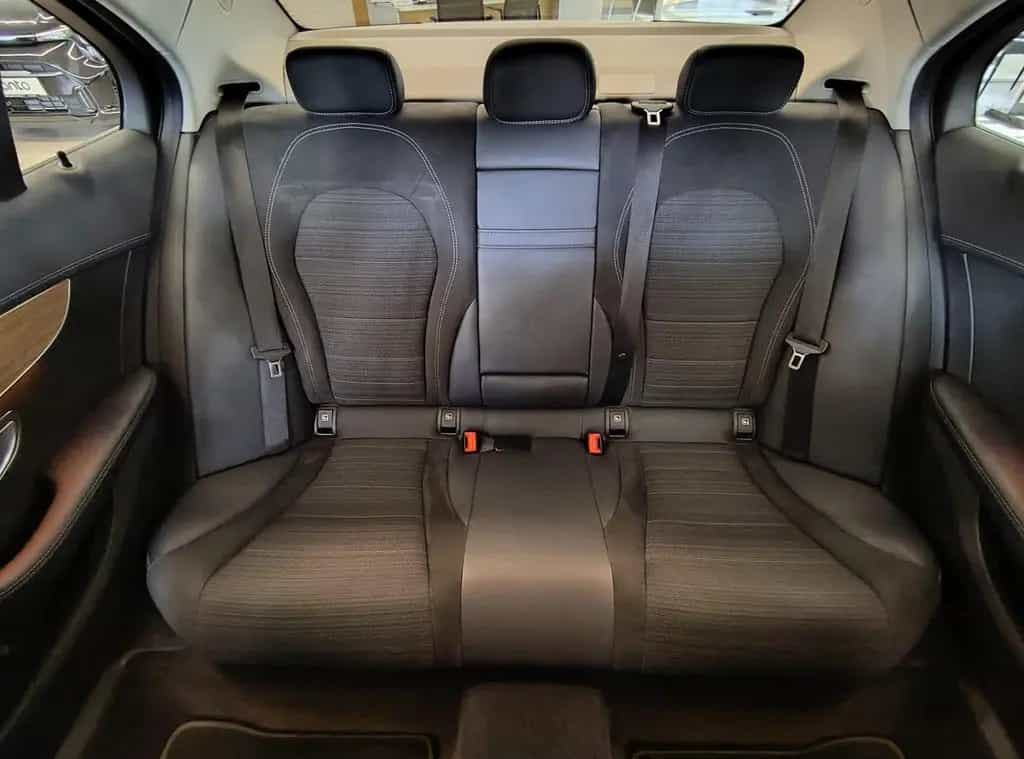 Mercedes-Benz C 250 AMG Line Limousine LED SHZ 03/2018-photo-13