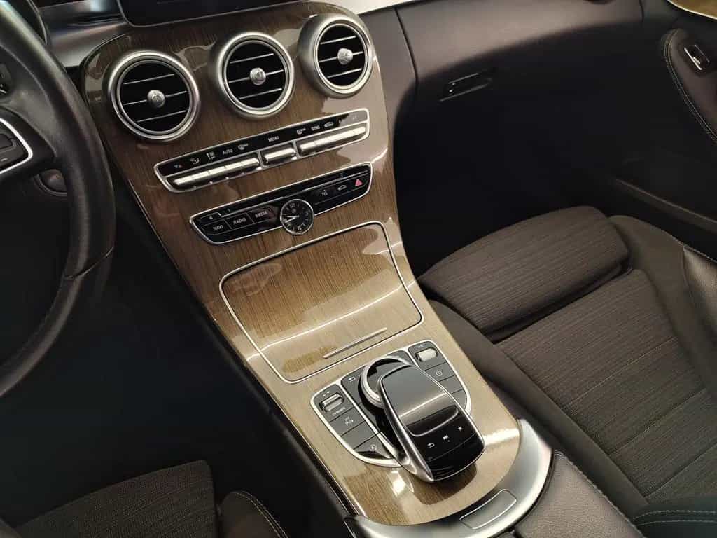 Mercedes-Benz C 250 AMG Line Limousine LED SHZ 03/2018-photo-18