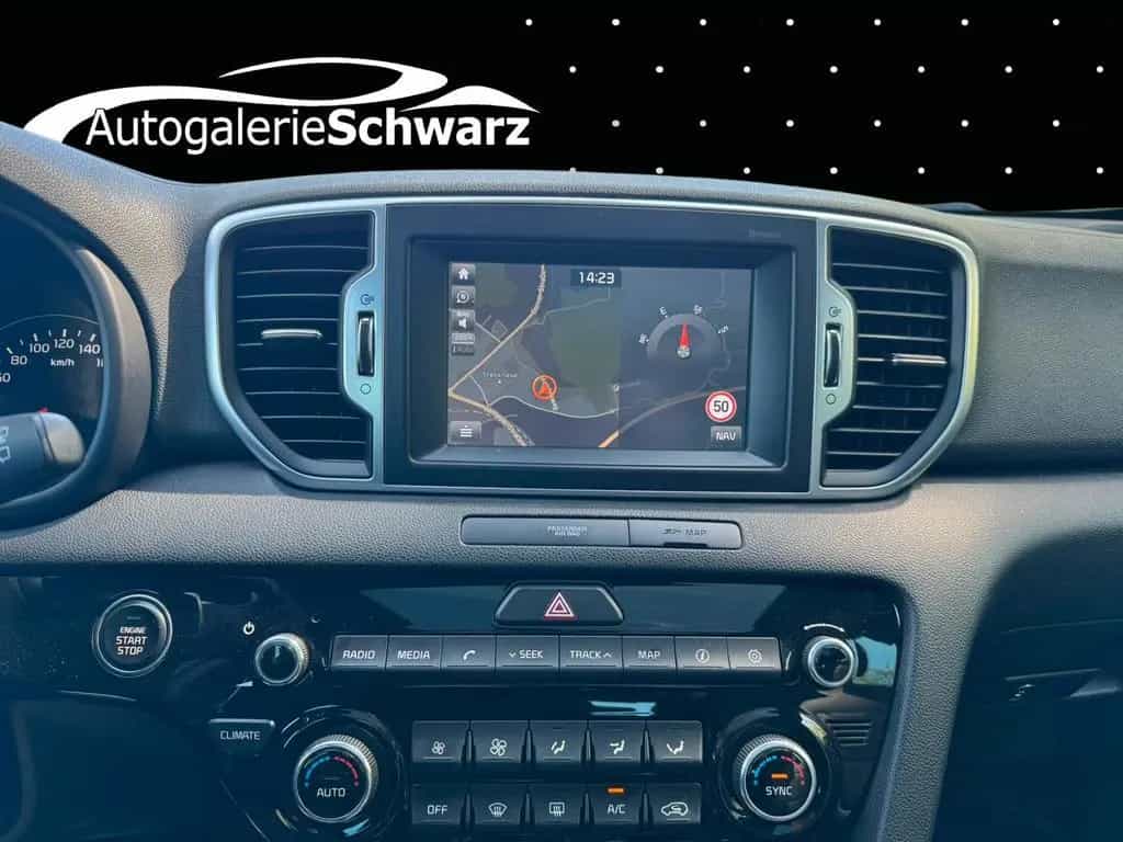 Kia Sportage 4WD GT-LINE LED NAV+KAM LEDER AHK PANO 02/2018-photo-19
