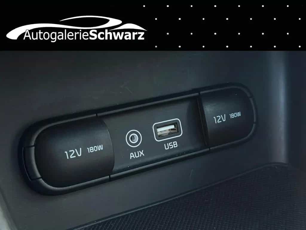 Kia Sportage 4WD GT-LINE LED NAV+KAM LEDER AHK PANO 02/2018-photo-29