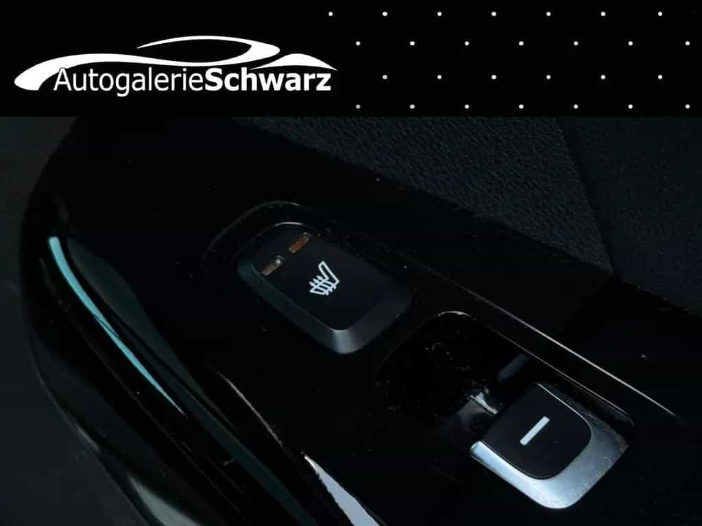 Kia Sportage 4WD GT-LINE LED NAV+KAM LEDER AHK PANO 02/2018-photo-30
