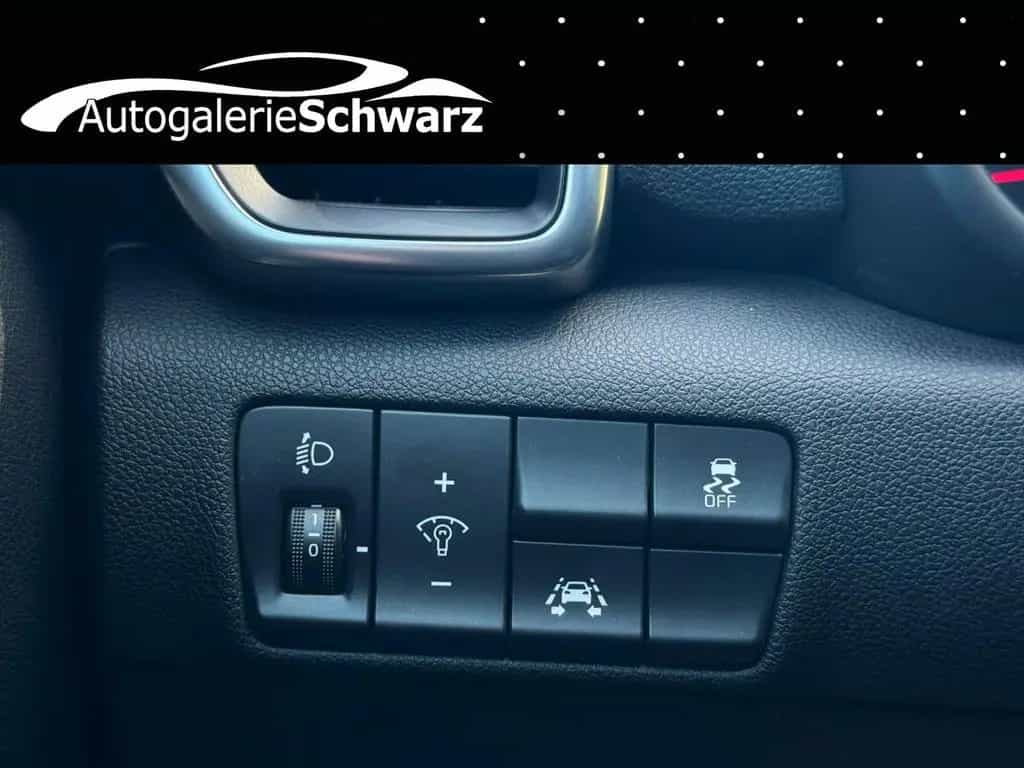 Kia Sportage 4WD GT-LINE LED NAV+KAM LEDER AHK PANO 02/2018-photo-31