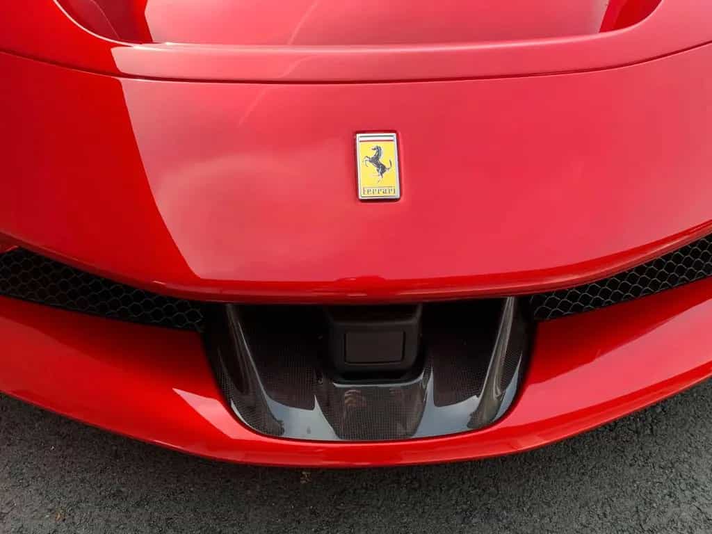 Ferrari SF90 Spider null-photo-2