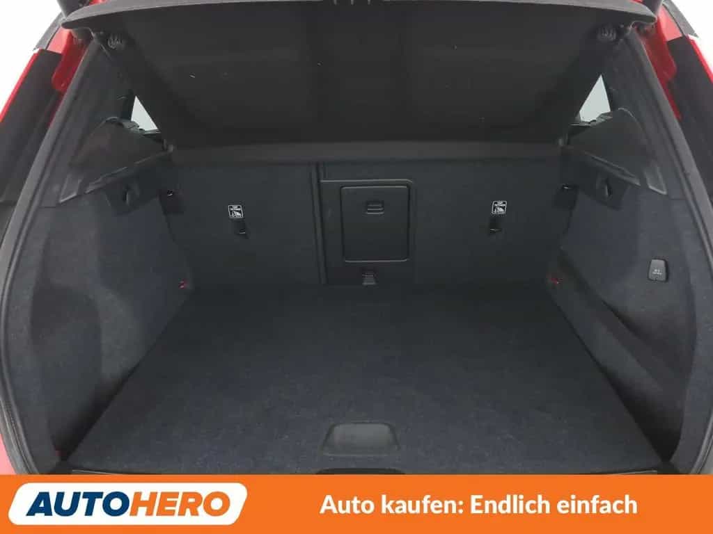 Volvo XC40 2.0 D4 R-Design AWD Aut.*NAVI*LED*ACC*CAM* 09/2018-photo-17