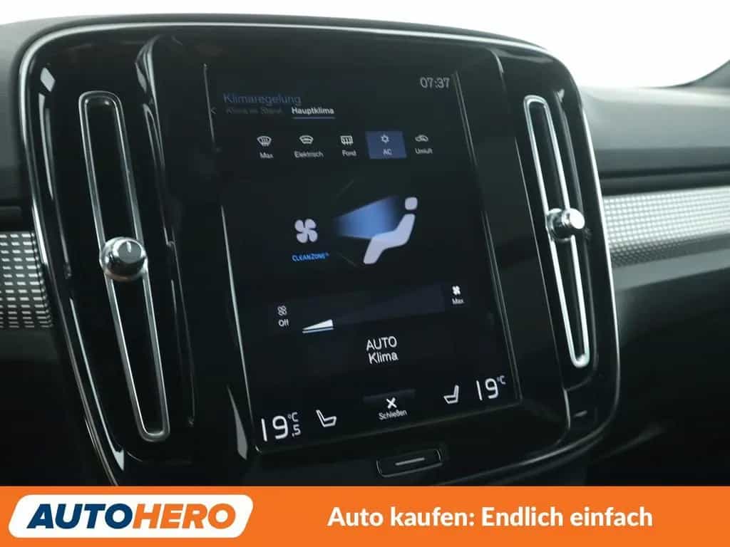 Volvo XC40 2.0 D4 R-Design AWD Aut.*NAVI*LED*ACC*CAM* 09/2018-photo-21