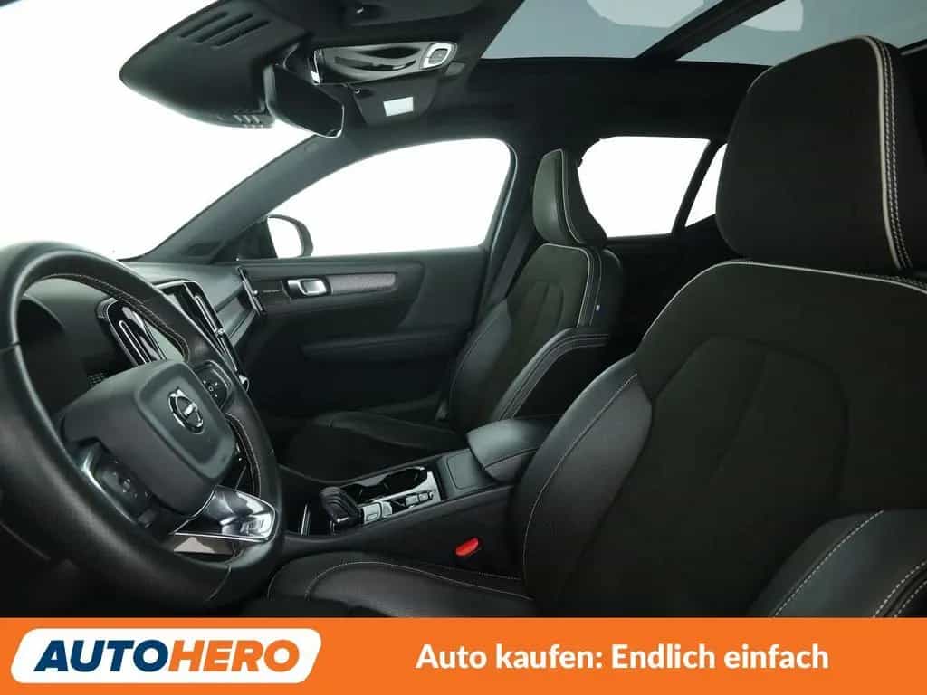 Volvo XC40 2.0 D4 R-Design AWD Aut.*NAVI*LED*ACC*CAM* 09/2018-photo-9