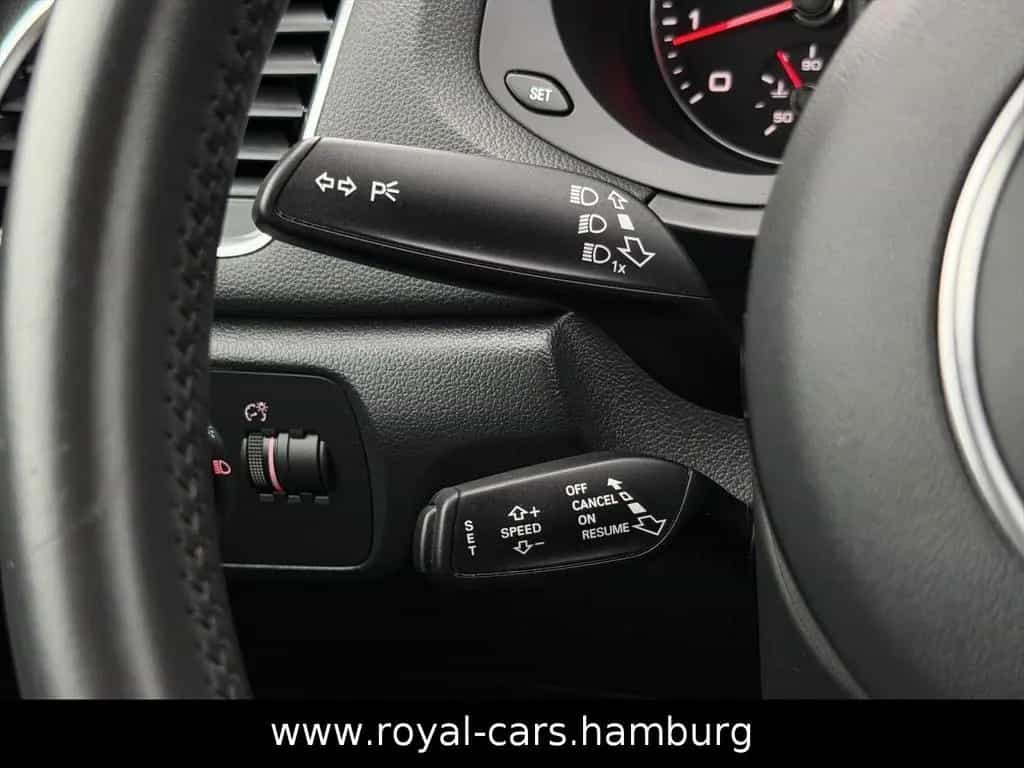 Audi Q3 sport quattro NAVI*KLIMA*PDC*SHZ*LEDER*XENON 07/2018-photo-21