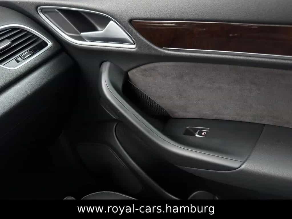 Audi Q3 sport quattro NAVI*KLIMA*PDC*SHZ*LEDER*XENON 07/2018-photo-35