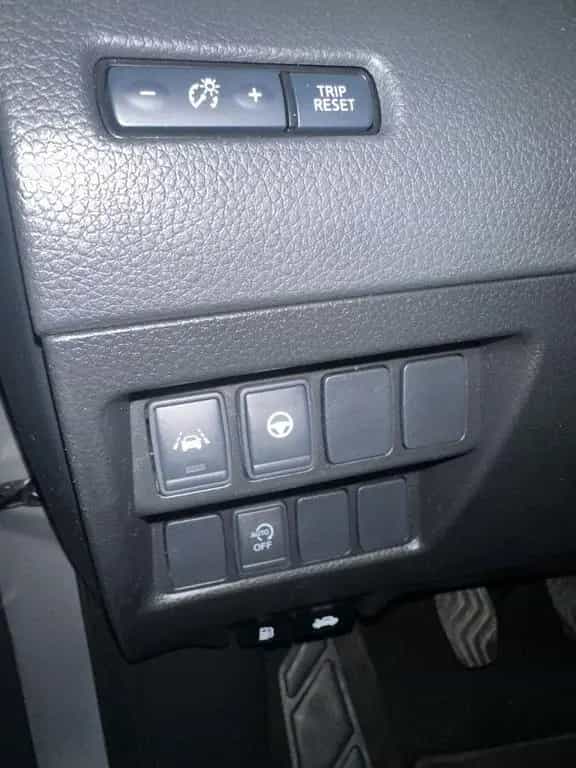 Nissan Qashqai 1.5 dCi 115 CV N-Connecta 04/2020-photo-6