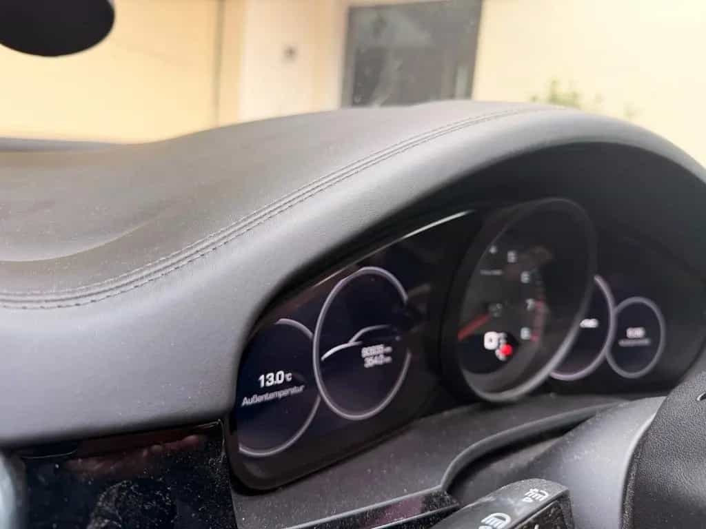 Porsche Cayenne 3.0 V6 - Leder, AHK, Standhz., Pano 08/2019-photo-1