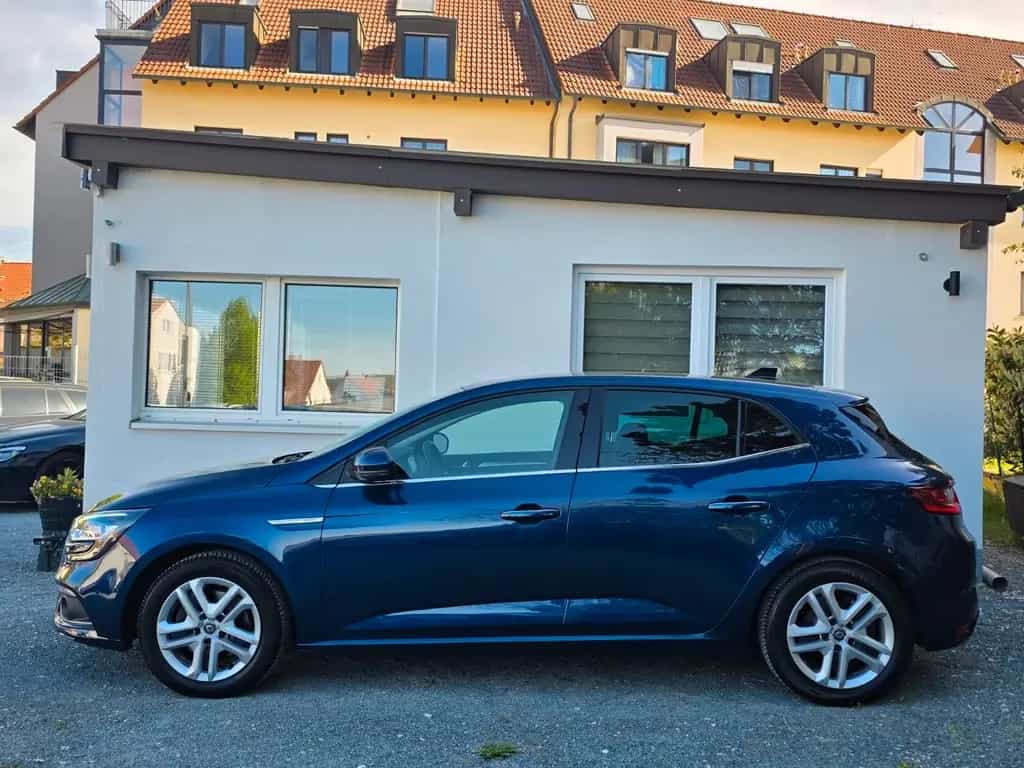 Renault Megane IV Lim. 5-trg. BOSE-Edition *LED 02/2020-photo-1
