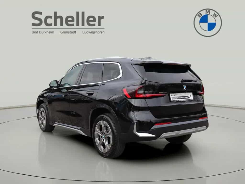 BMW X1 sDrive18i xLine DAB LED Komfortzg. Shz 02/2023-photo-6