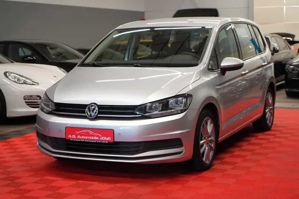 Volkswagen Touran 1.2 TSI 2.Hand*Unfallfrei*7Sitzer*Navi* 05/2017-photo-0
