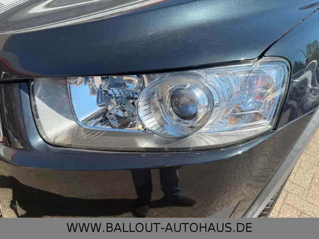 Chevrolet Captiva 2.4 LS 2WD*1.HAND*KLIMA*AHK*TÜV/AU NEU* 10/2011-photo-18