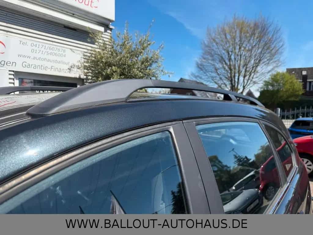 Chevrolet Captiva 2.4 LS 2WD*1.HAND*KLIMA*AHK*TÜV/AU NEU* 10/2011-photo-20