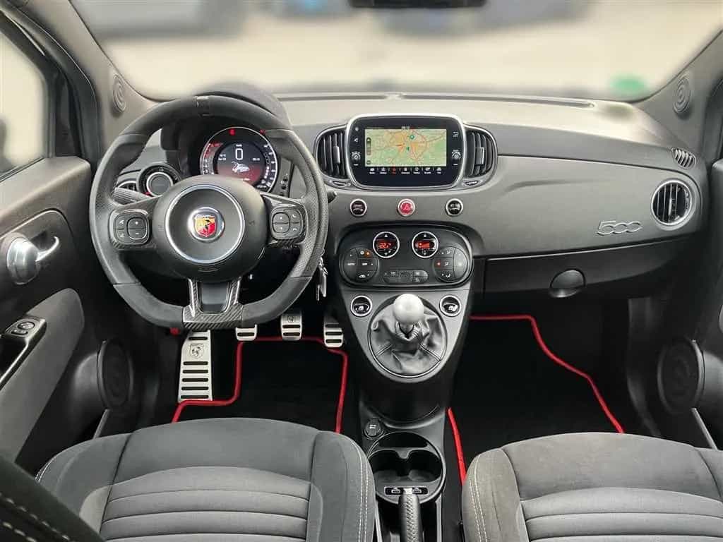 Abarth 595 Competizione 1.4 T Sabelt rote Gurte Navi Kl 11/2020-photo-11